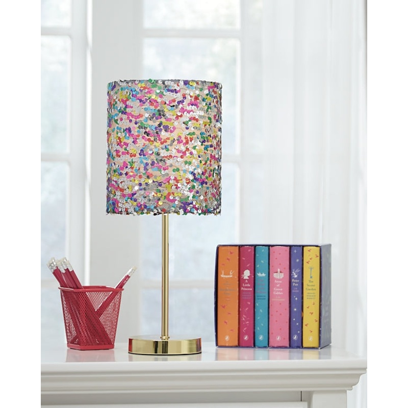 Maddy Metal Table Lamp (1/CN)