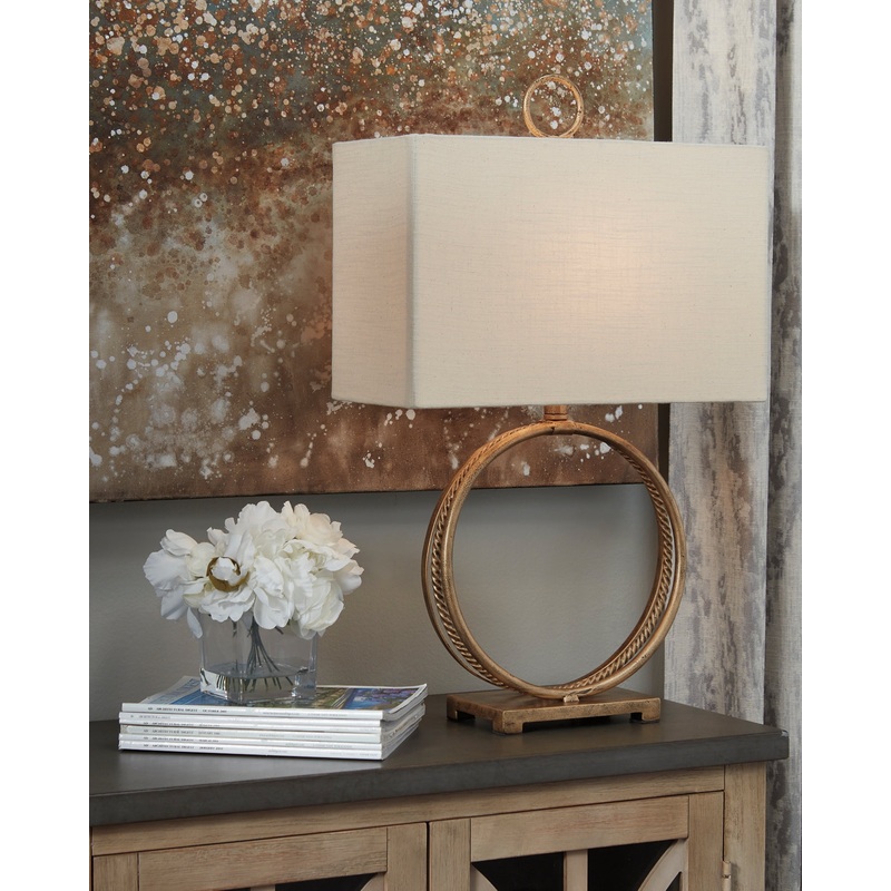 Mahala Metal Table Lamp (1/CN)