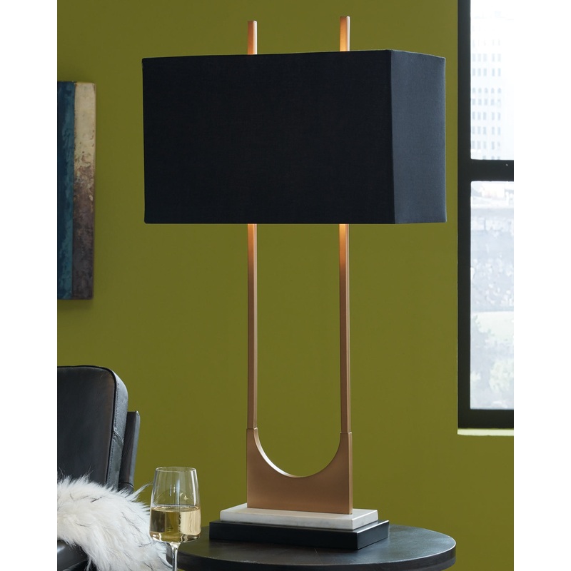 Malana Metal Table Lamp (1/CN)