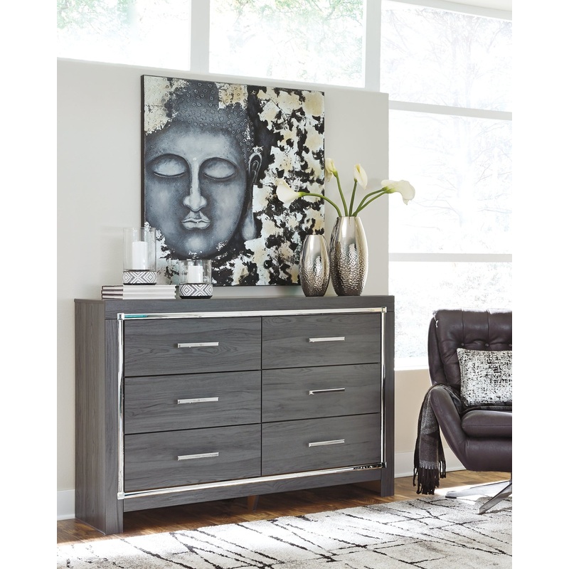 Lodanna Six Drawer Dresser