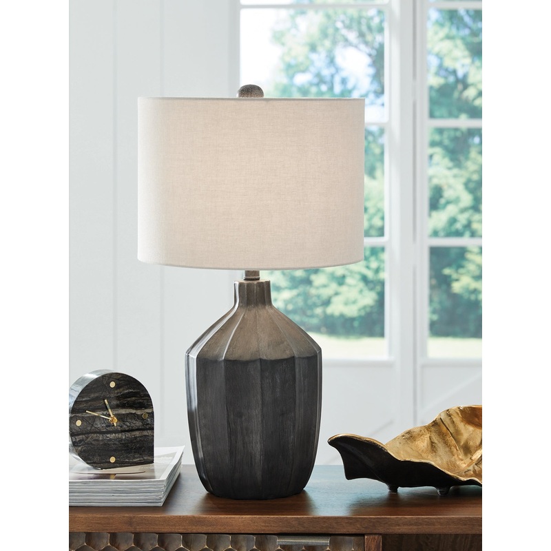 Jilton Poly Table Lamp (1/CN)