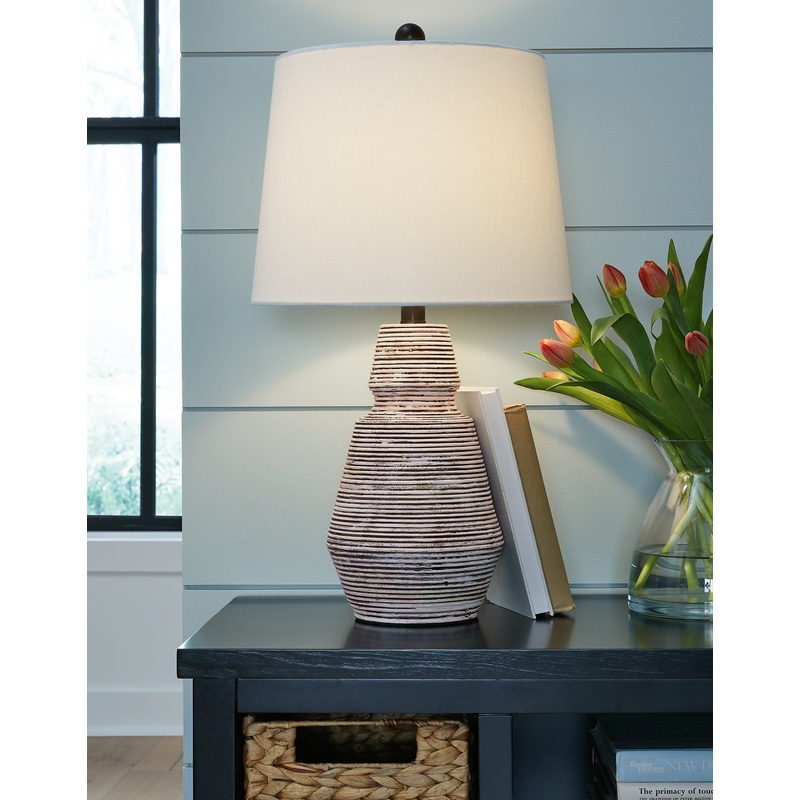 Jairburns Poly Table Lamp (2/CN)