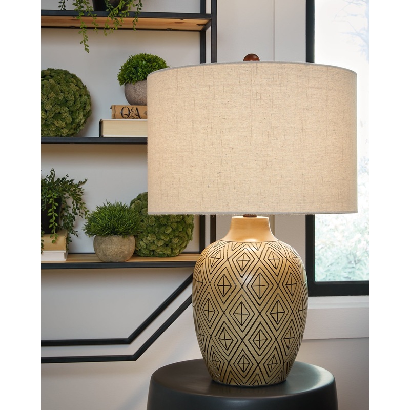 Jairgan Poly Table Lamp (2/CN)