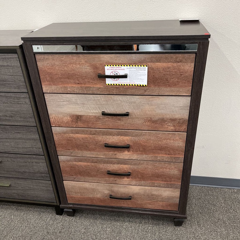 HOB 1518-9 Chest 2-tone