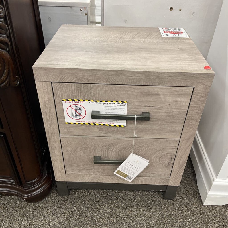 HOB 1577-4 Nightstand
