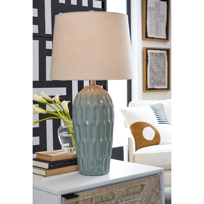 Hadbury Ceramic Table Lamp (2/CN)