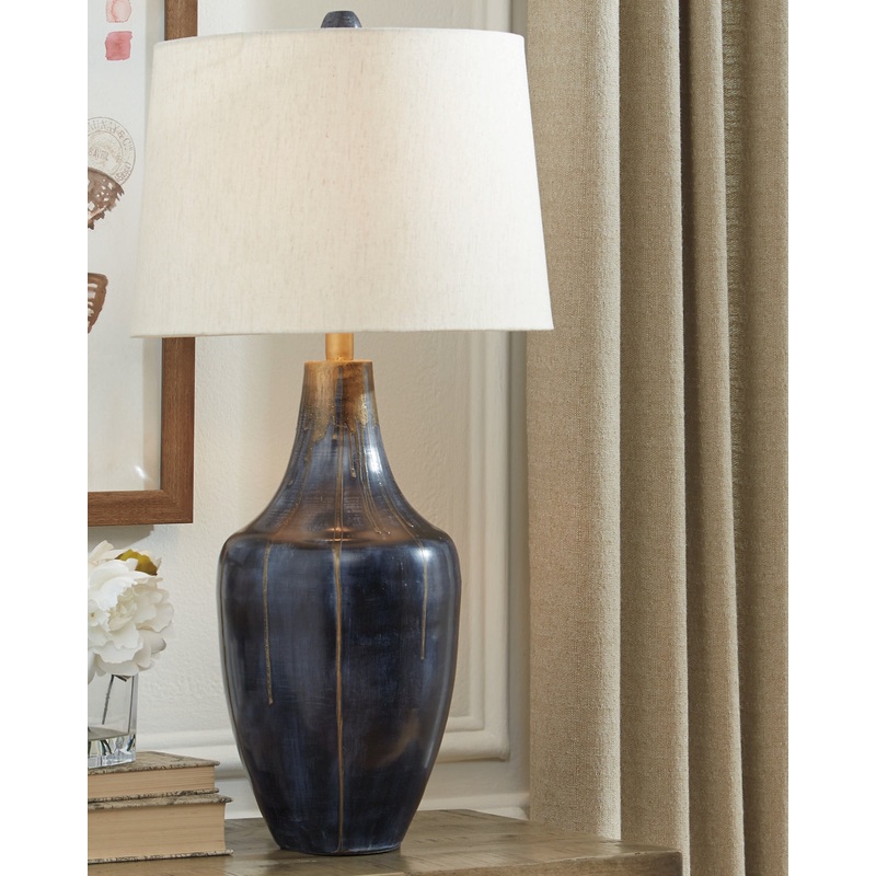 Evania Metal Table Lamp (1/CN)