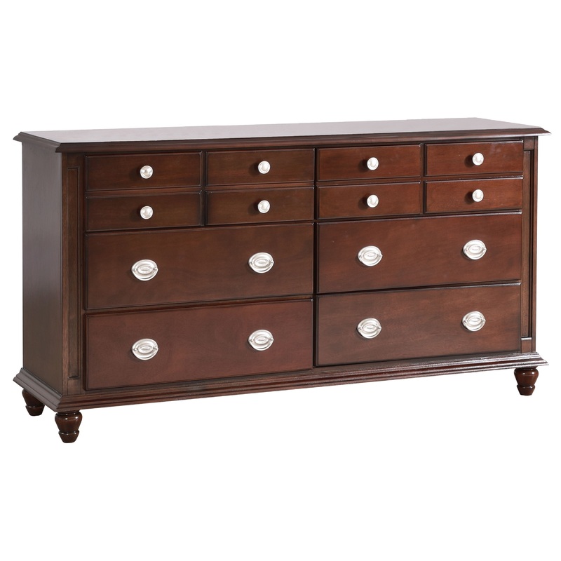 Elegant Traditional Dresser