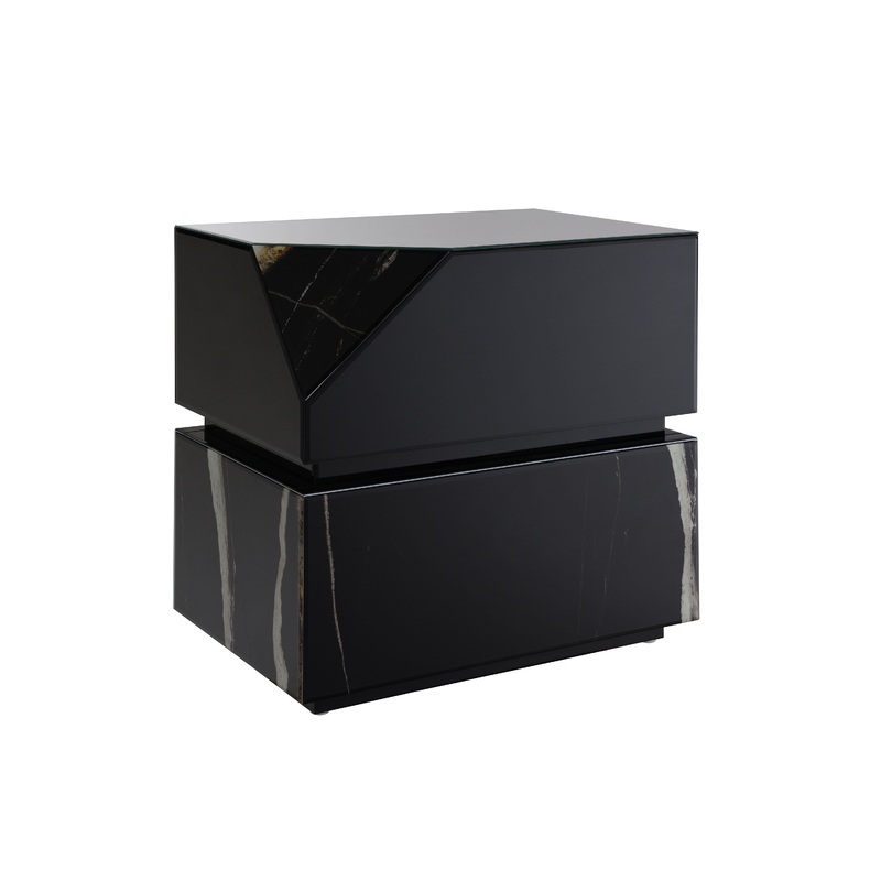 Drisana - Mirrored End Table - Black