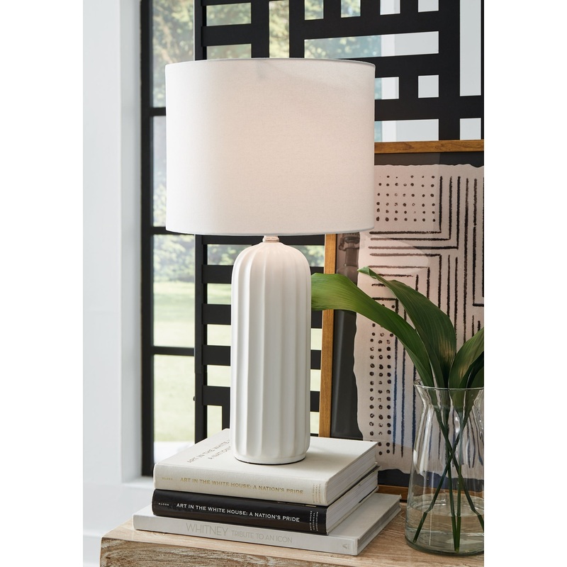 Clarkland Ceramic Table Lamp (2/CN)