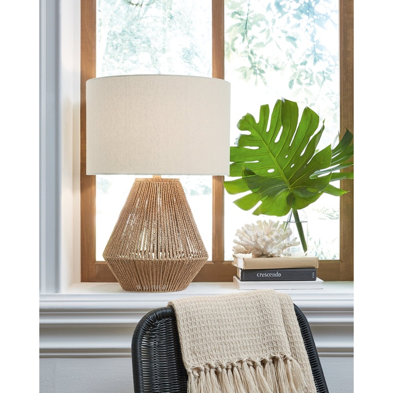 Clayman Paper Table Lamp (1/CN)