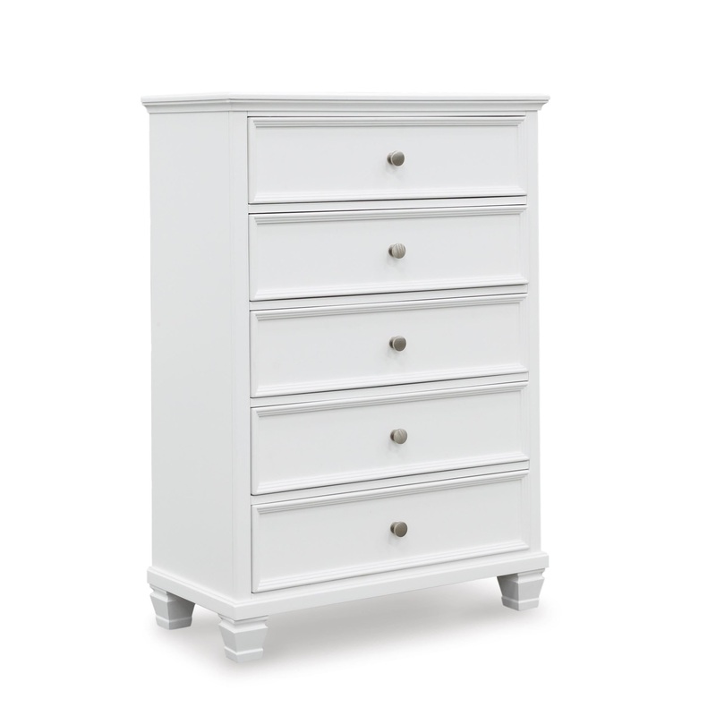 Signature Design by Ashley Chiffonnier Fortman  5 tiroirs B680-46